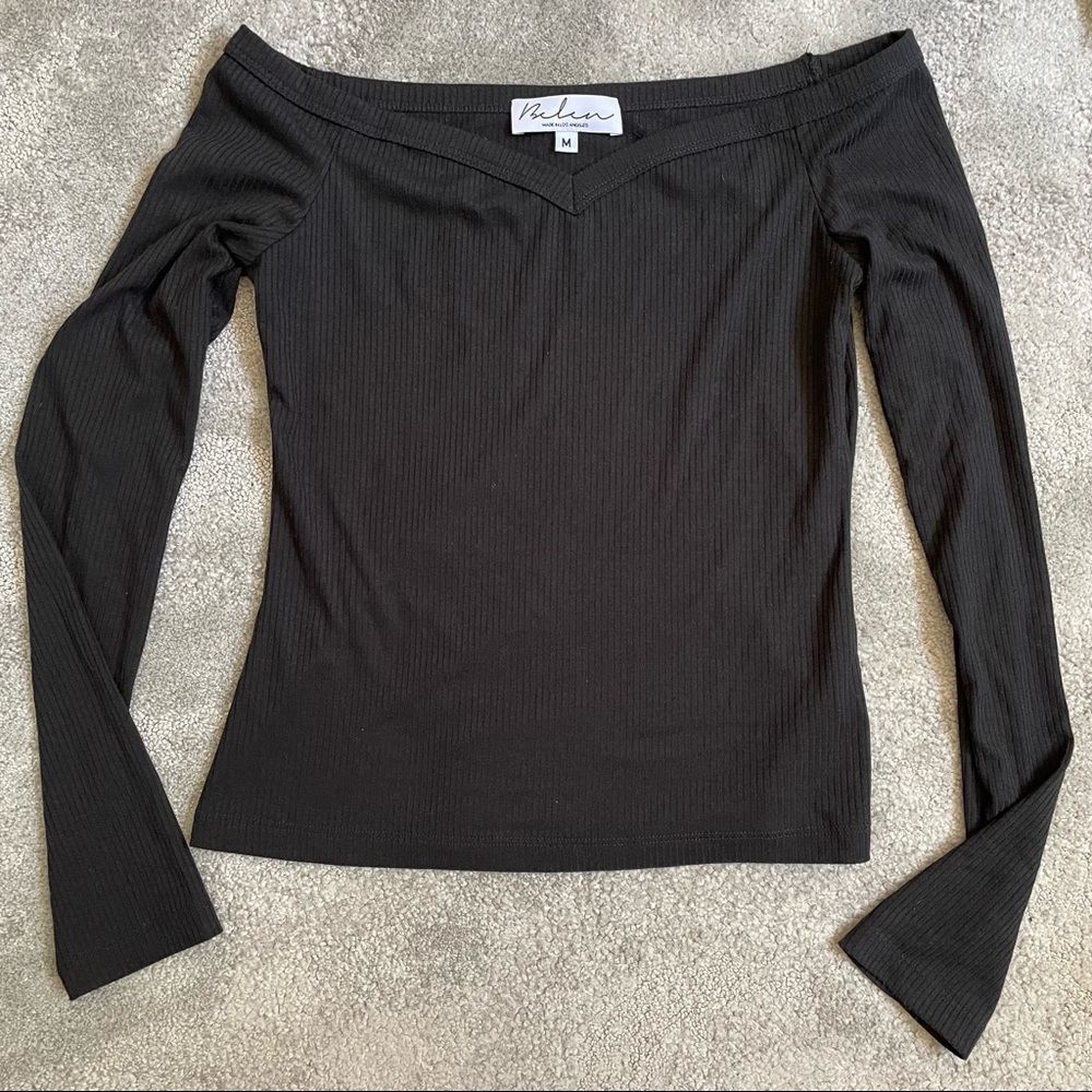 Belen Black Stella Ribbed Long Sleeve Off the Shoulder V-Neck Top EUC Size M - Picture 6 of 10